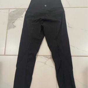 BLACK MESH LULULEMON LEGGINS! reversible too!